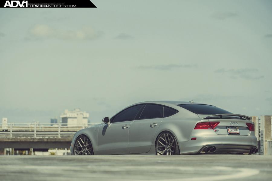  Audi S7 Sportback on ADV.1 Wheels (ADV7MV2SL) 2015 года  (фото 3 из 22)